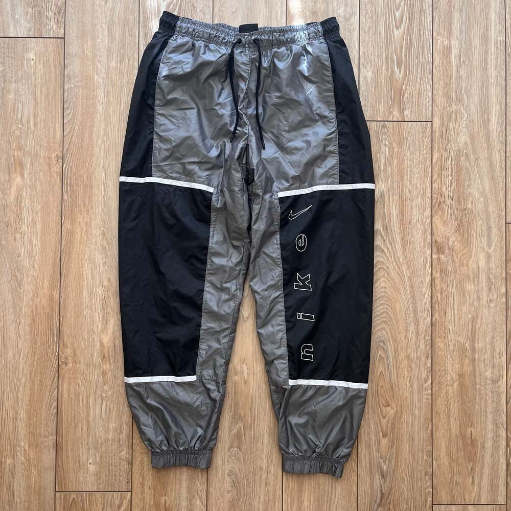 Nike Sportswear Women's Woven Color Block Jogger Pants